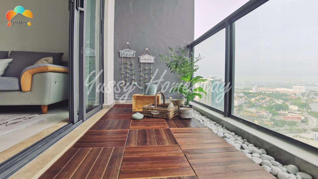 Yussy 2 Bedroom Sea View Condo At R&F Princess Cove Johor Bahru Zewnętrze zdjęcie