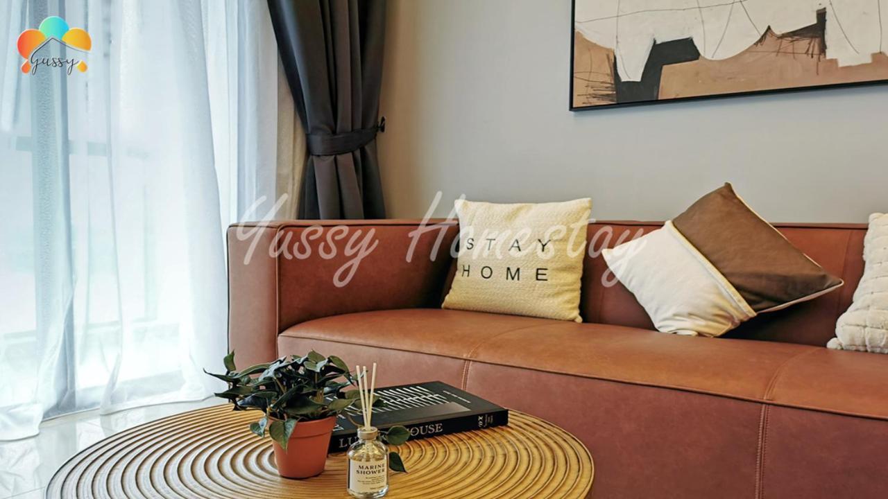 Yussy 2 Bedroom Sea View Condo At R&F Princess Cove Johor Bahru Zewnętrze zdjęcie